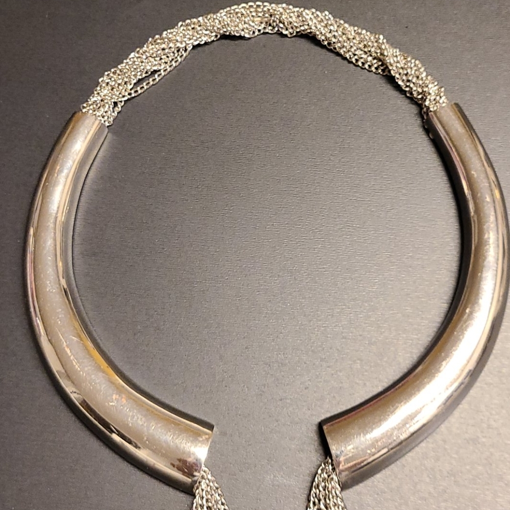 Open necklace. - Picture 3 of 5